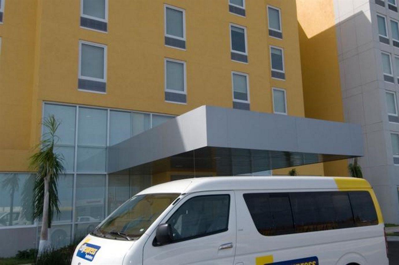 City Express Coatzacoalcos Exterior photo